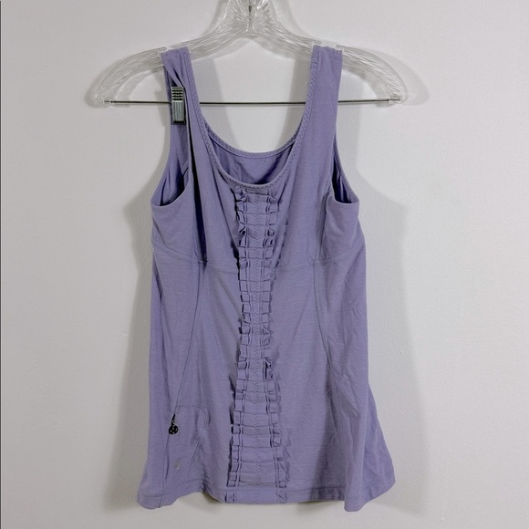 Lululemon Run Free Tank
Heathered Lilac size 6 - Picture 3 of 4